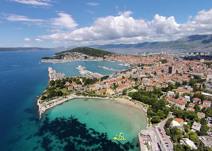 By The Sea - 8671 Split